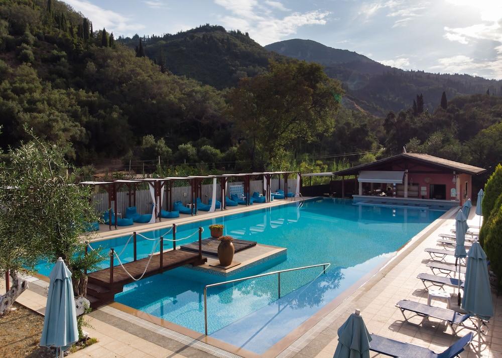 מלון דירות Marina Apartments, Agios Gordios Corfu אגיוס גורדיוס