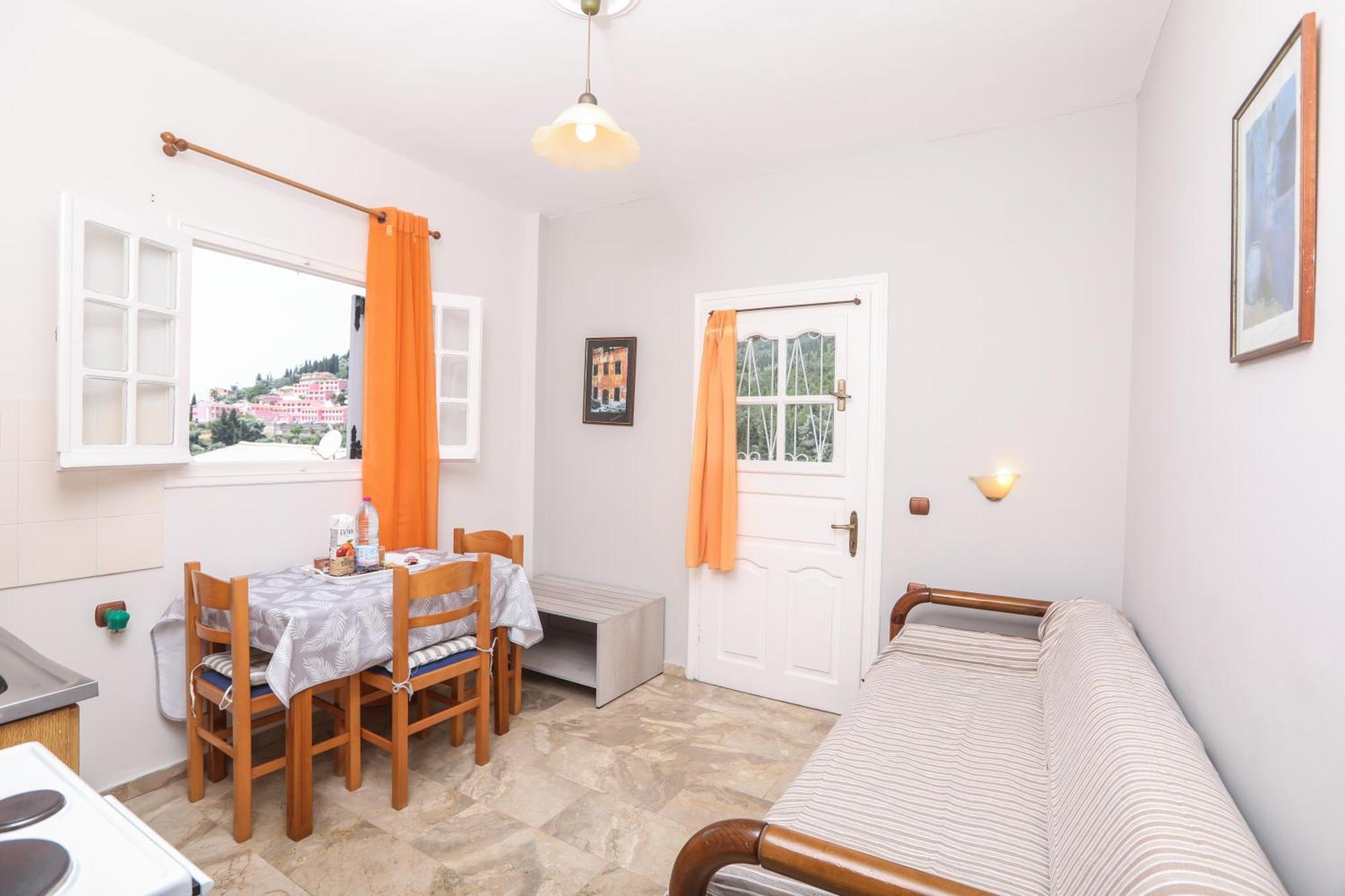 Marina Apartments, Agios Gordios Corfu אגיוס גורדיוס
