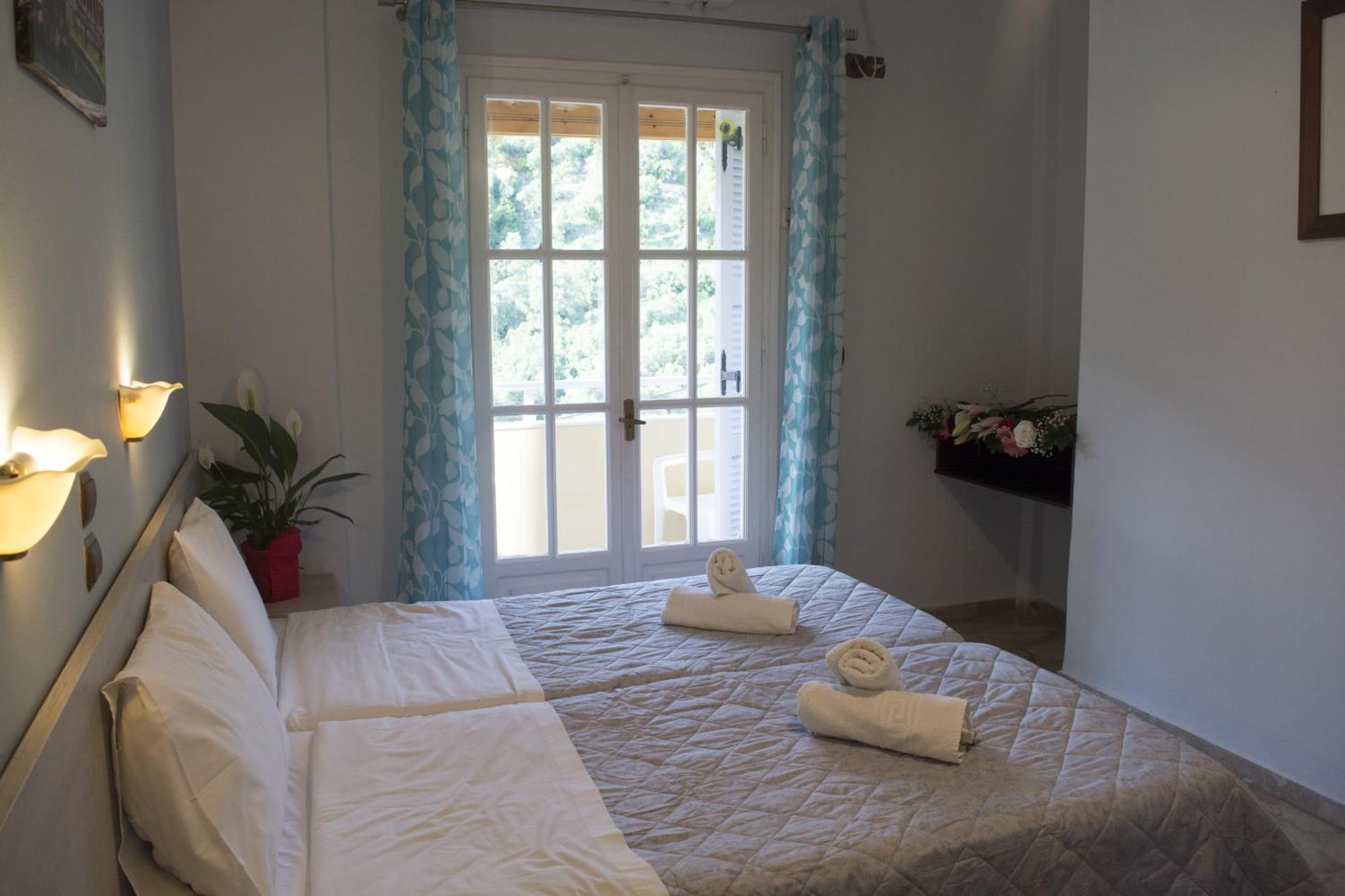 Marina Apartments, Agios Gordios Corfu אגיוס גורדיוס