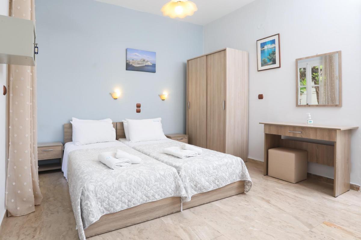 Marina Apartments, Agios Gordios Corfu מלון דירות 2*